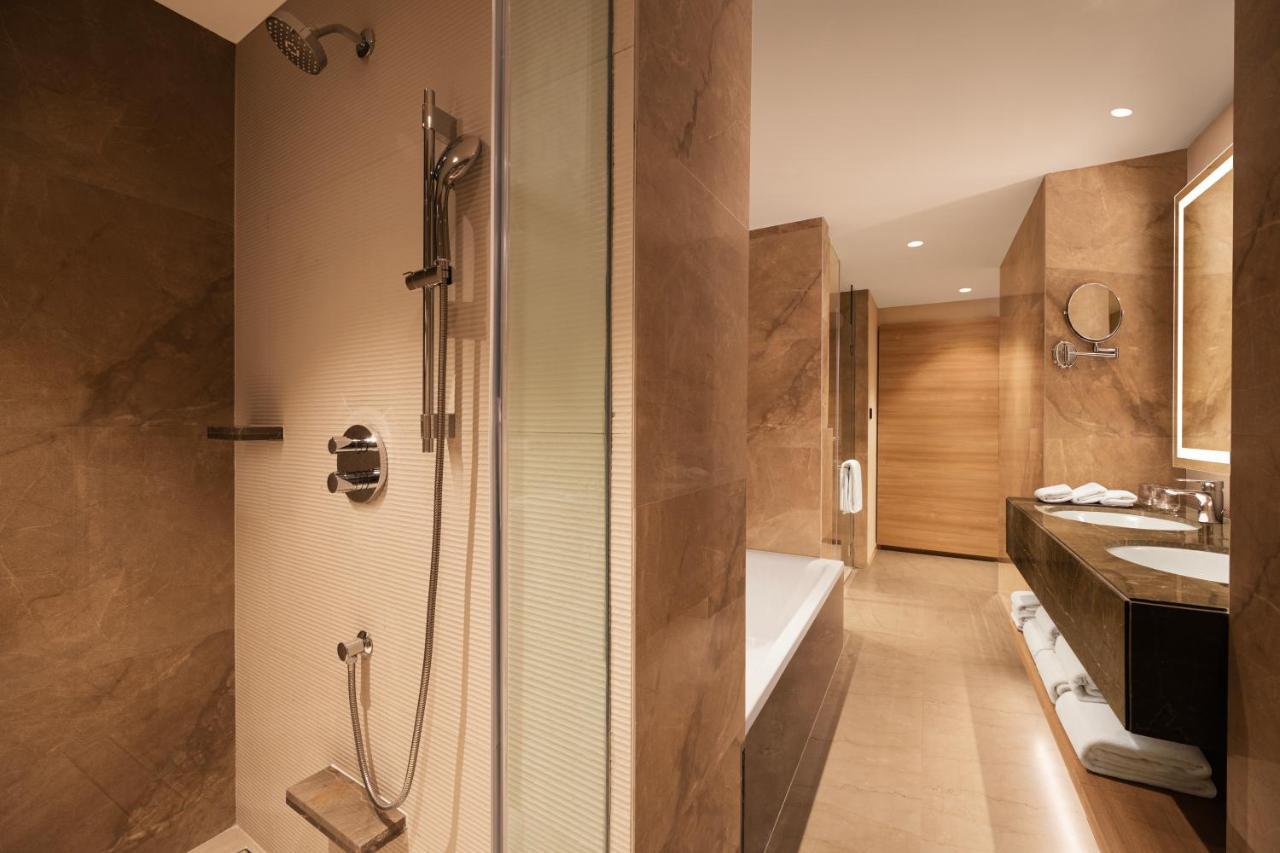 Hyatt Place Vijayawāda Esterno foto